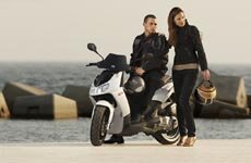 Piaggio представляет новый Derbi Rambla