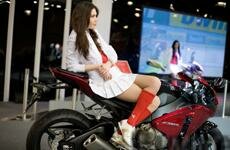 Девушки МотоПарка