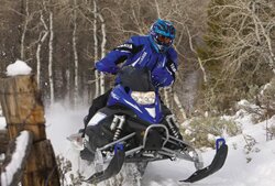 Универсальный спортивный снегоход FX Nytro XTX от Yamaha