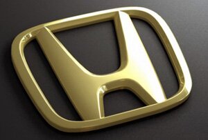 Прибыль Honda упала