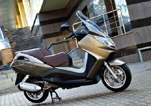 Скутер Peugeot Satelis 250