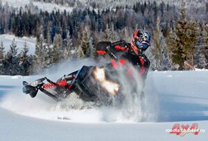 Новые снегоходы Polaris на Кольском полуострове