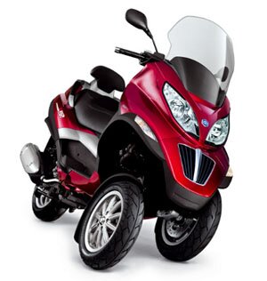 Piaggio MP3 – 300-кубовки заменят 250сс