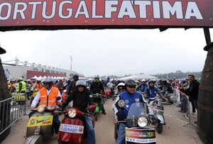 Большая туса любителей Vespa
