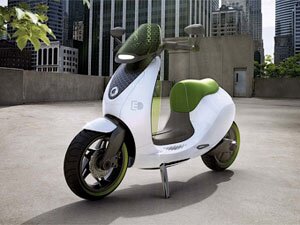 Двухколесный Smart получил систему контроля за мертвыми зонами