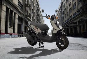 Обновленный скутер Yamaha BWS 125