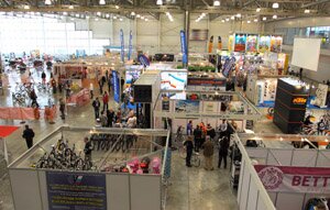 Велопарк 2011: торжество эковелогибридов и городских велосипедов