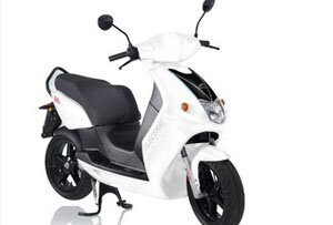 Новые электроскутеры Govecs
