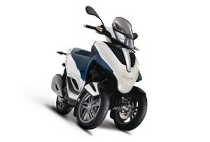 Piaggio выпустил MP3 Yourban в версии LT