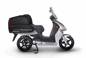 Новые электро-грузовые скутеры Govecs