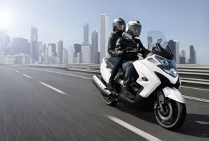 Новый «властелин дорог»: Kymco MyRoad 700