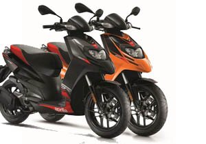 Aprilia представила новые скутеры SR Motard 