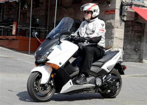 Yamaha Tmax 2012 на взгляд опытного скутериста