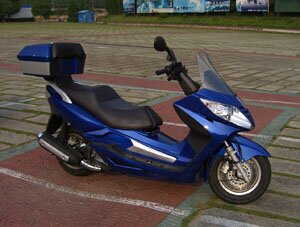 Honling Adonis 300 уже в продаже