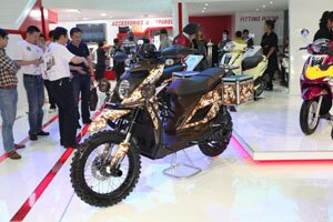 Скутер в стиле «эндуро» – прототип Yamaha TTX Adventure