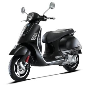 Piaggio представила ограниченную серию макси-скутеров Vespa GTS 300 SS